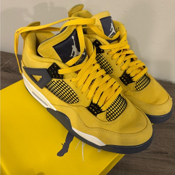 Men Jordan 4 Size 10